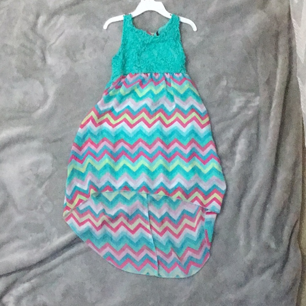 Dress - Picture 3 of 3